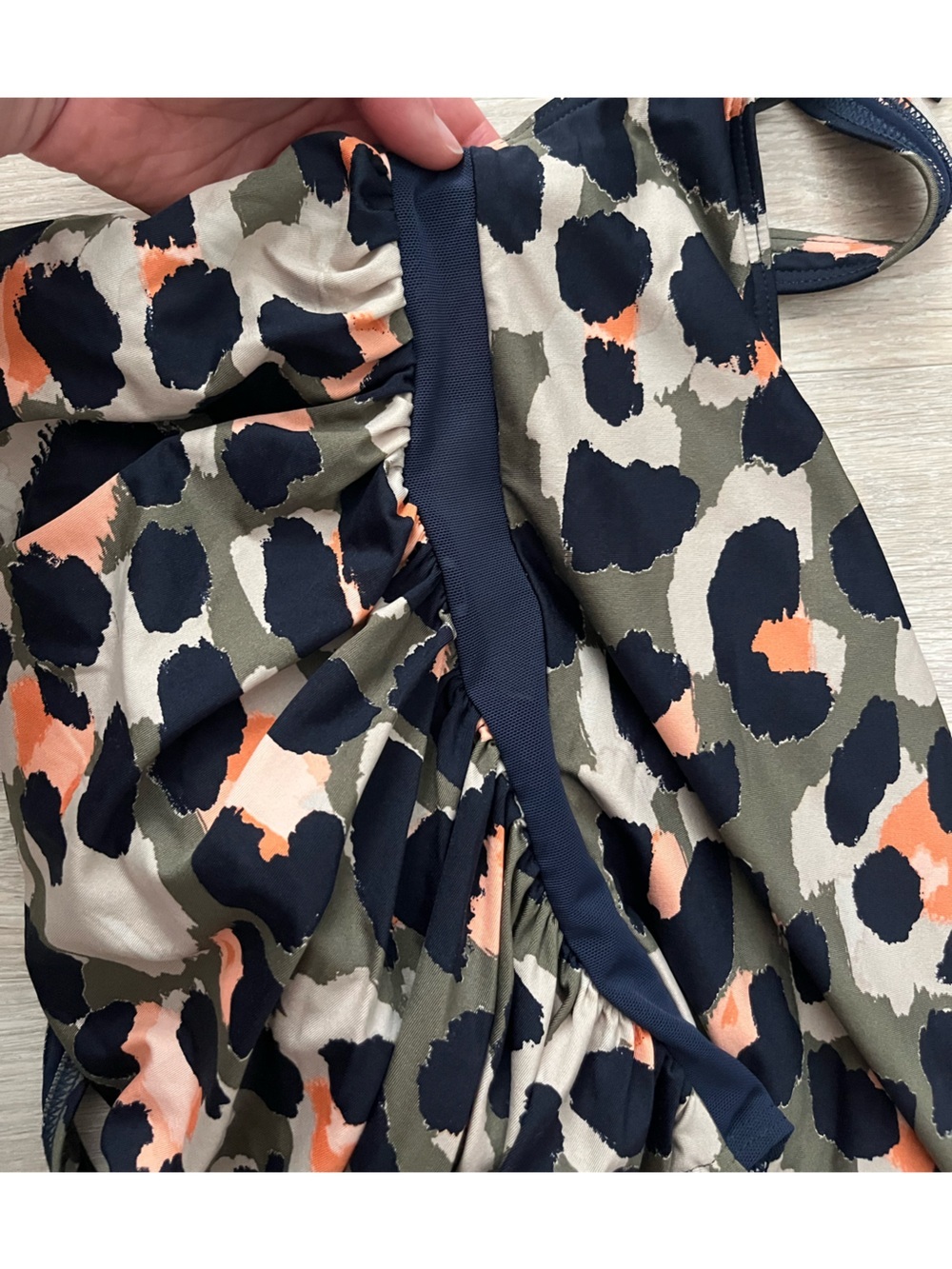 NWT DKNY Women’s Leopard-Print One-Piece Swimsuit in Navy, Tan & Peach - Size 12 - Picture 10 of 10
